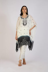 Elegant Ombre Kaftan with Floral Detailing